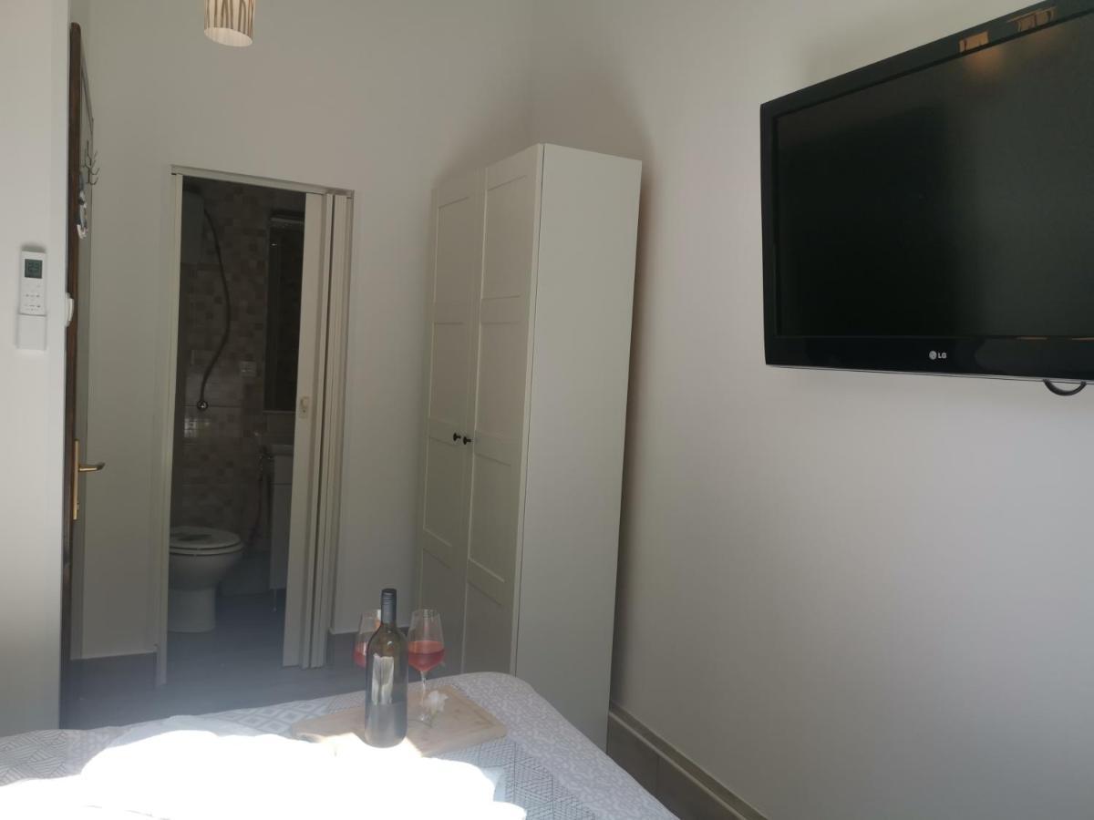 Sunshine Apartment *