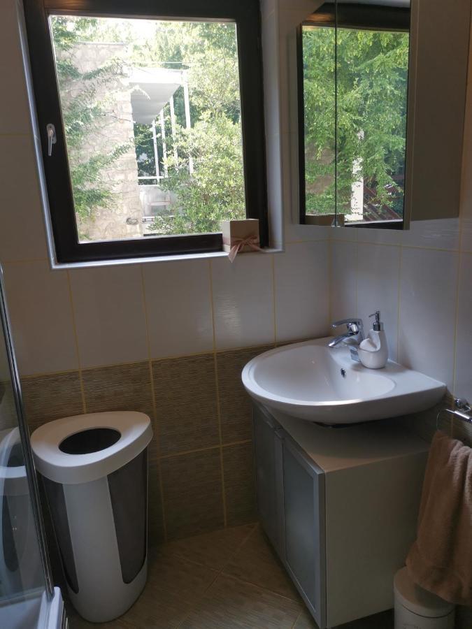 Sunshine Apartment *